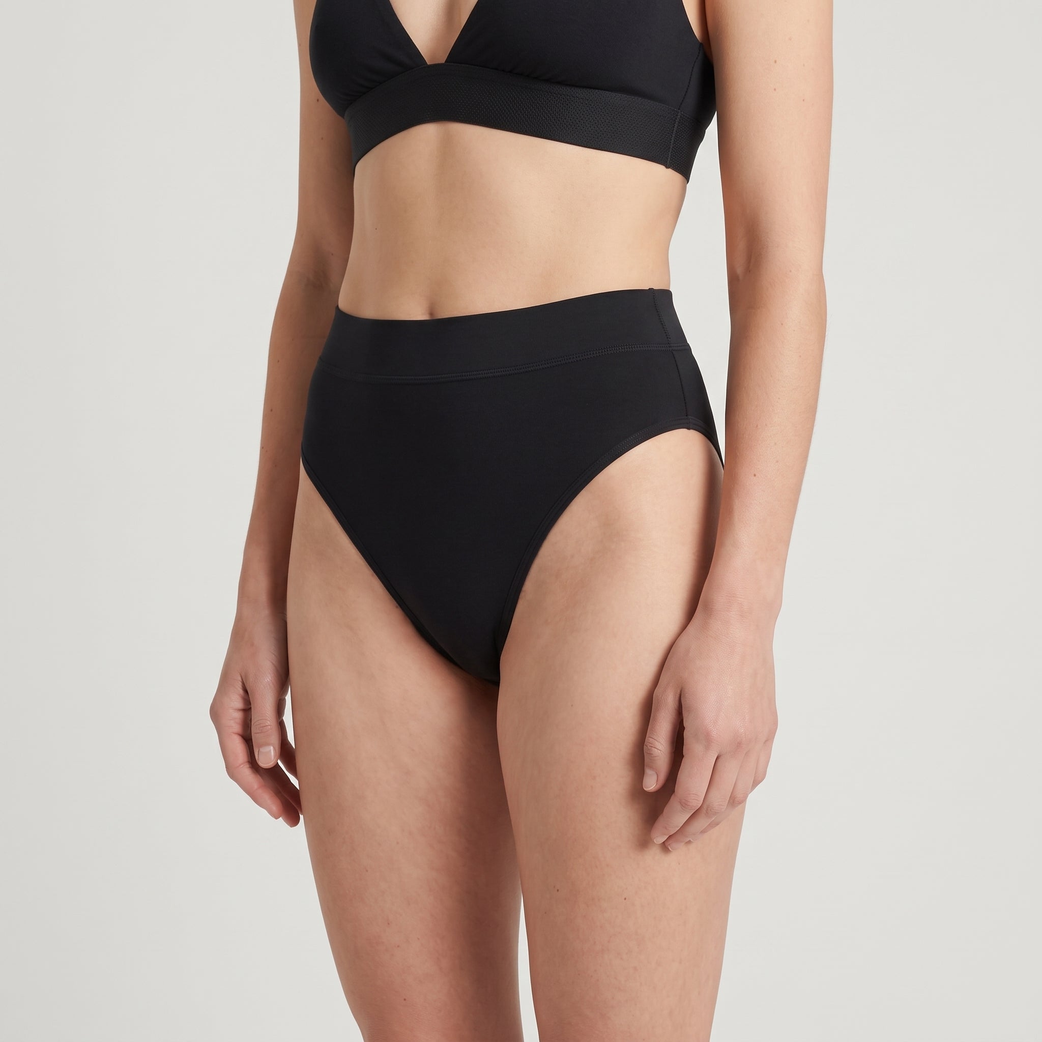 Triangle Bra + Elastic French Brief Set, worn, close-up